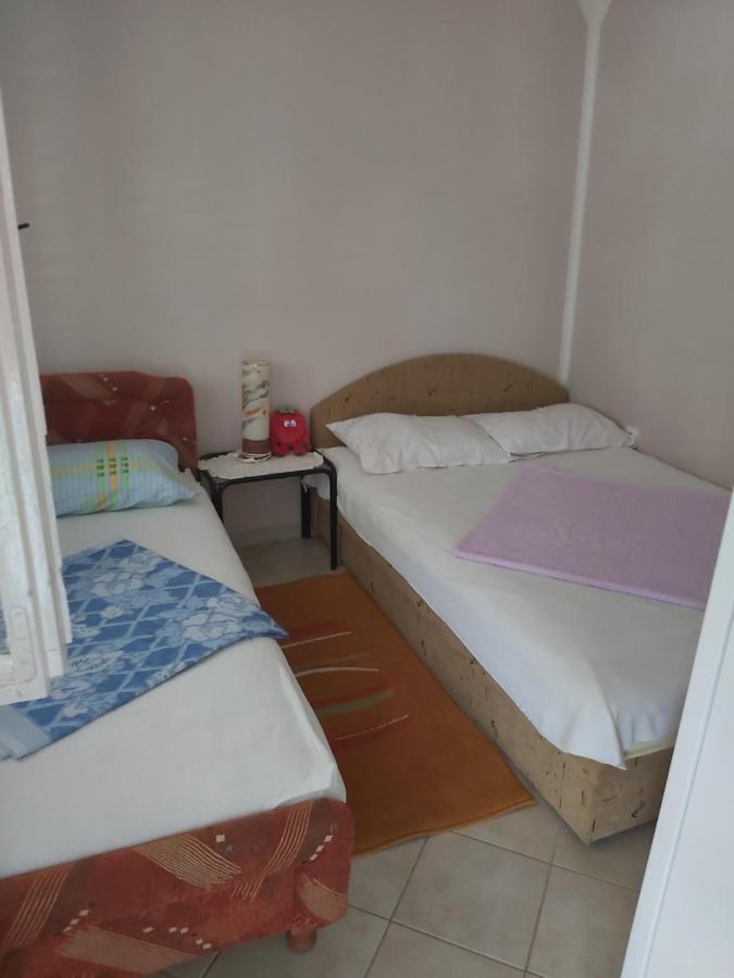 Miki Apartment